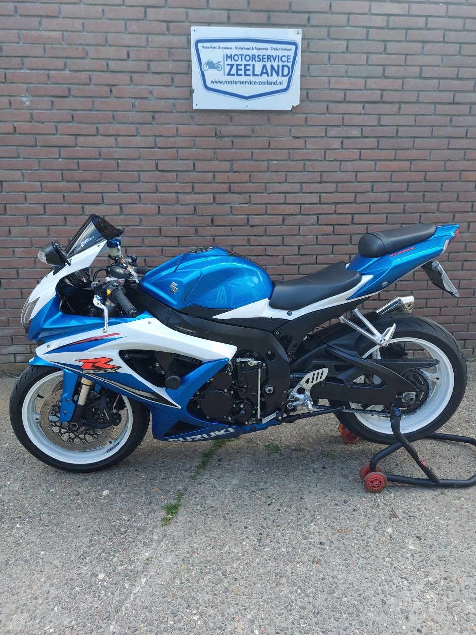Suzuki GSX-R 600 (K8) Unieke Staat!