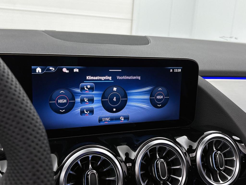 Mercedes-Benz Gla-klasse 250 e business solution amg | trekhaak | amg line 