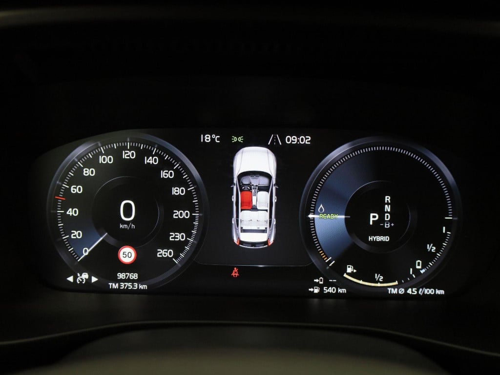 Volvo XC40 1.5 t5 recharge inscription expression | navigatie | camera | cl