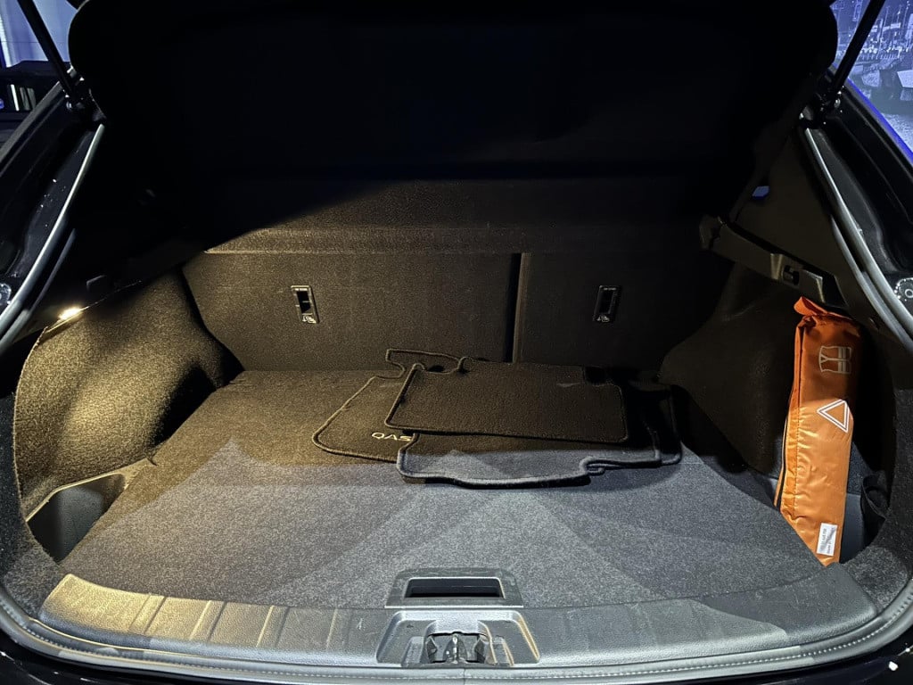 Nissan Qashqai 1.3 dig-t tekna premium + *leder*bose*intelligent drive*trek