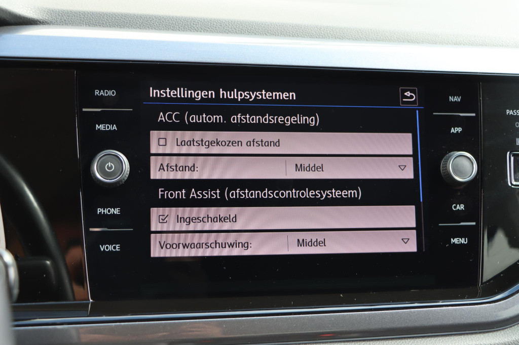 Volkswagen Polo 1.0 tsi highline