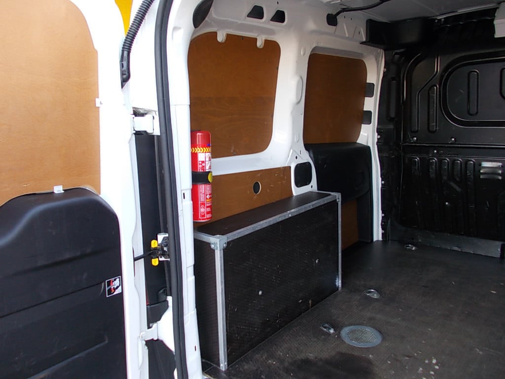 Opel Combo 1.3 cdti airco, cruise control, pdc, trekhaak