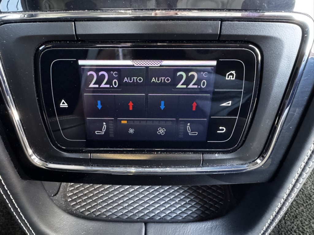 Bentley Flying Spur 6.0 w12 s | convenience-pakket | massage | nieuwstaat!