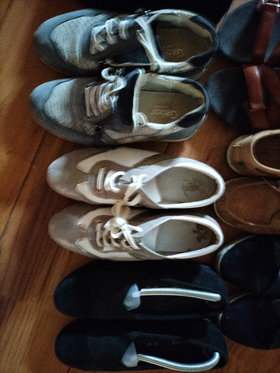Nette schoenen 10 paar maat 9