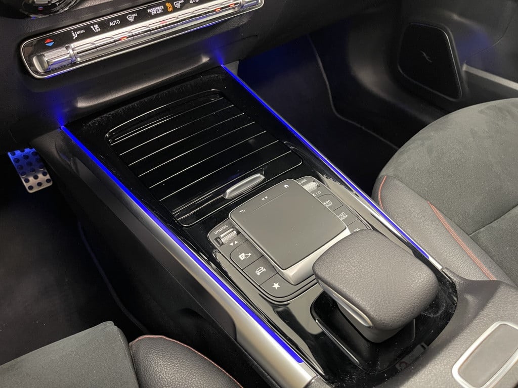 Mercedes-Benz Glb 200 amg line 7p. | 4x isofix | pano | burmester | 360 cam