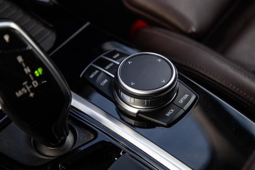 BMW X3 xdrive30e high executive bruin leer / panorama dak / automaat / plug