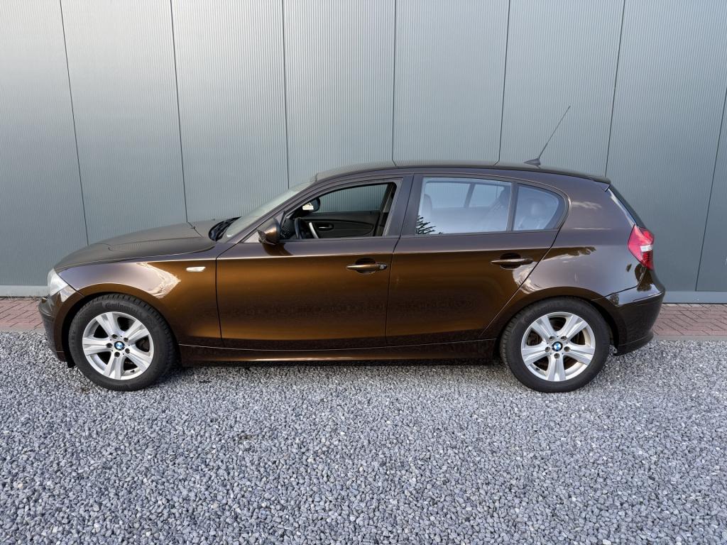 BMW 1 Serie 116i effdyn. ed. business line ultimate edition 5-drs