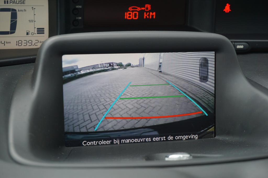 Citroen C3 Picasso 1.2 puretech exclusive airco / navi / cruise / camera / 