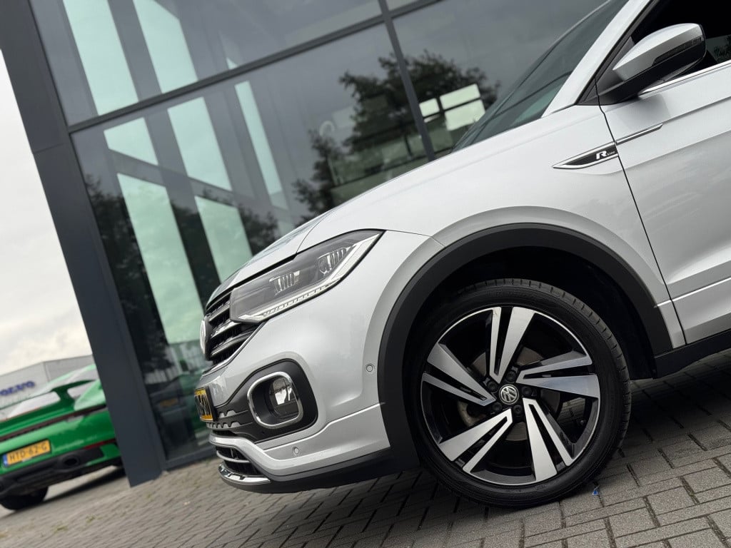 Volkswagen T-cross 1.0 tsi r-line * carplay * camera * 18 inch * nap