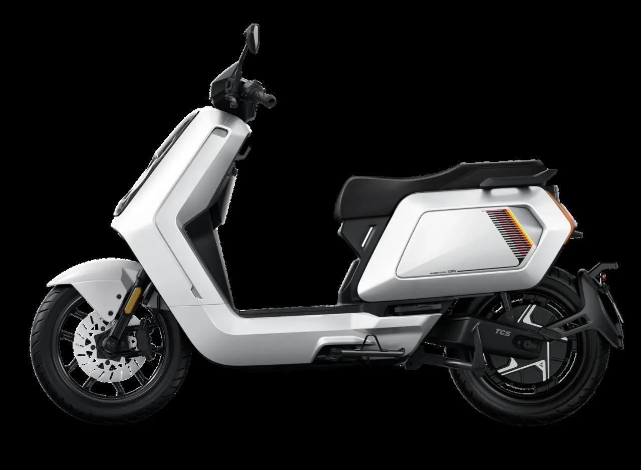 Niu NQIX 150, de beste smart E-scooter uit op voorraad!