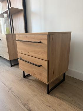 Nachtkastje van Meubella met 2 lades