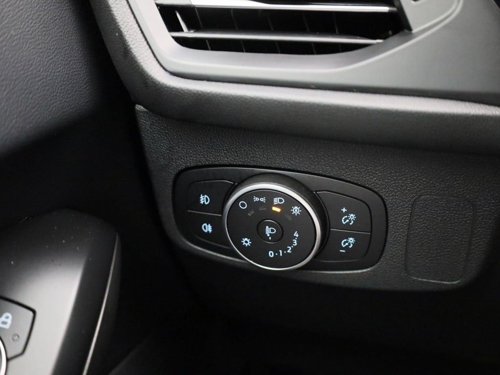 Ford Focus wagon 1.0 ecoboost hybrid trend edition business | navigatie | a