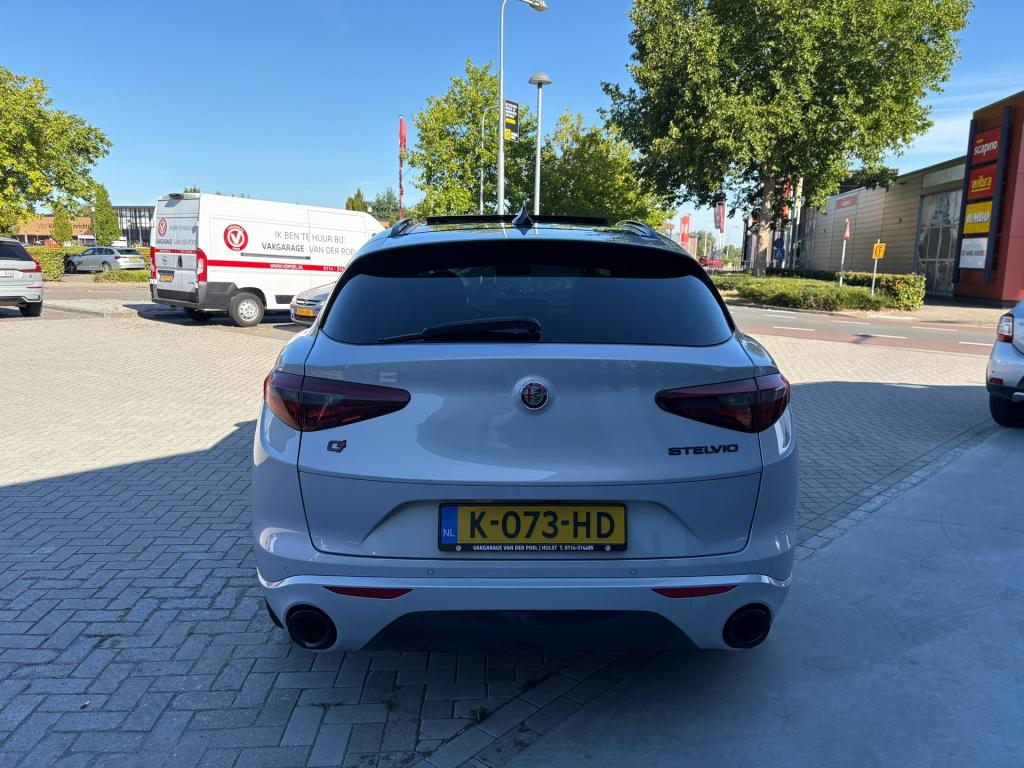 Alfa Romeo Stelvio 2.0 t awd veloce