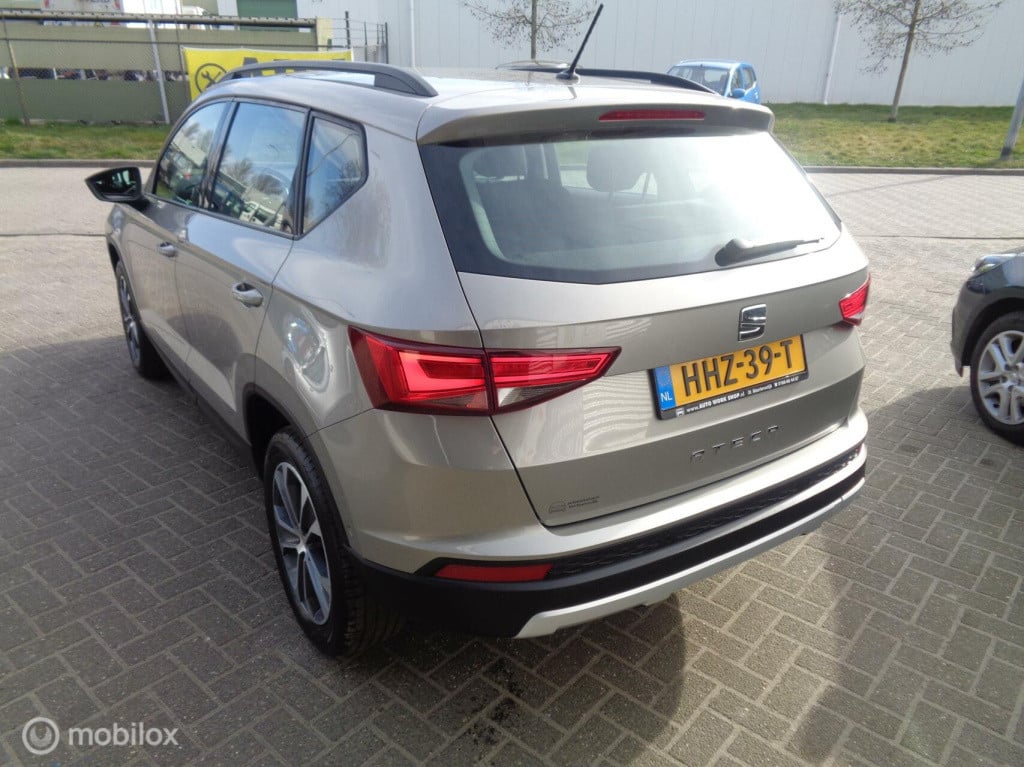 Seat Ateca 1.0 ecotsi style/airco/ecc/lm velgen/1st eig/trekhaak