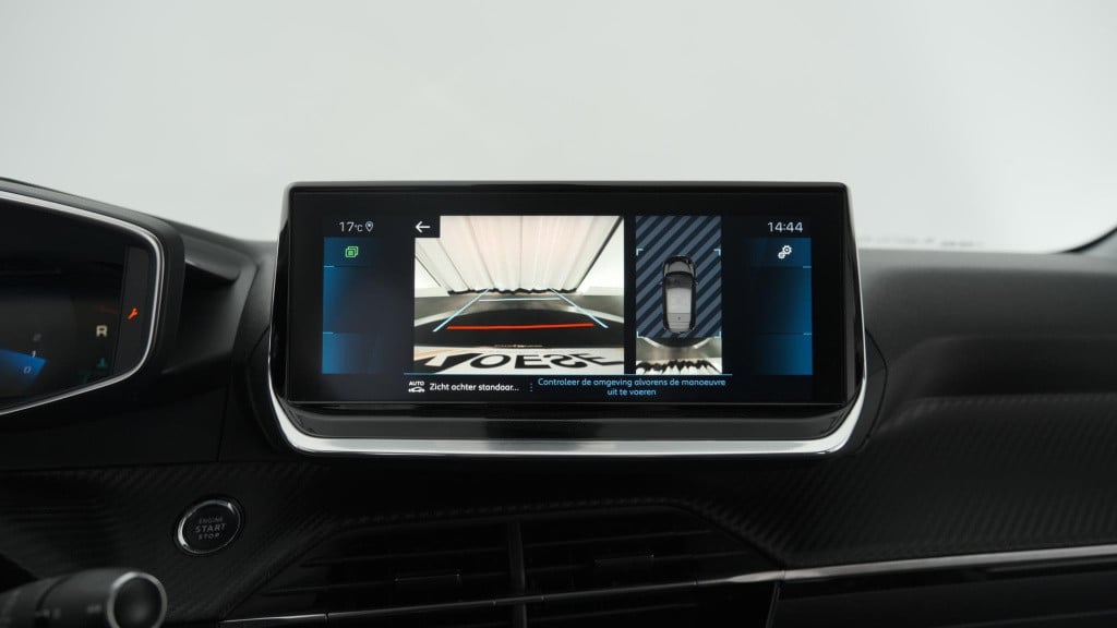 Peugeot 208 puretech 100 eat8 allure | camera | apple carplay | navigatie |