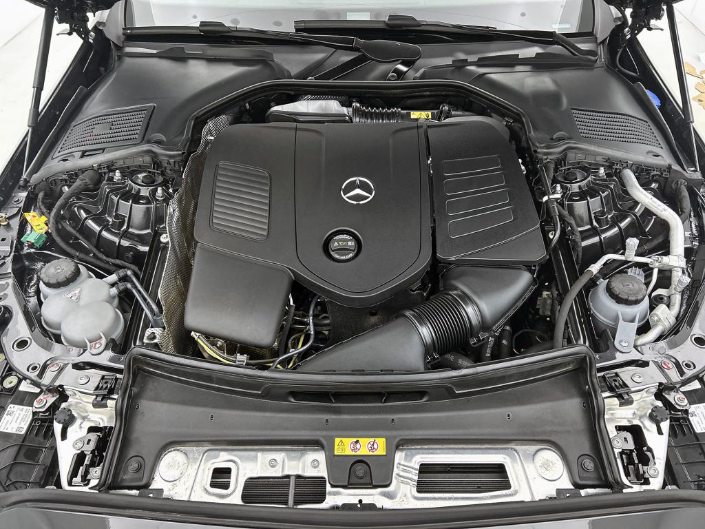 Mercedes-Benz C-Klasse 300 e business solution amg amg line | night pakket 
