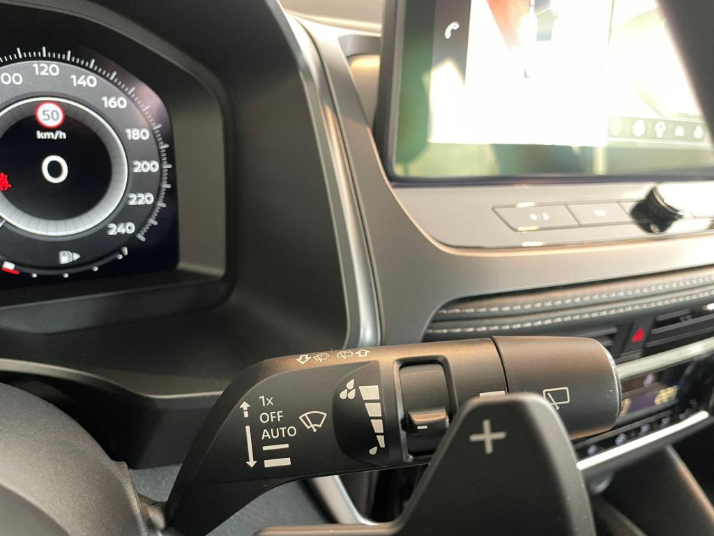 Nissan Qashqai 1.3 mhev xtronic n-connecta