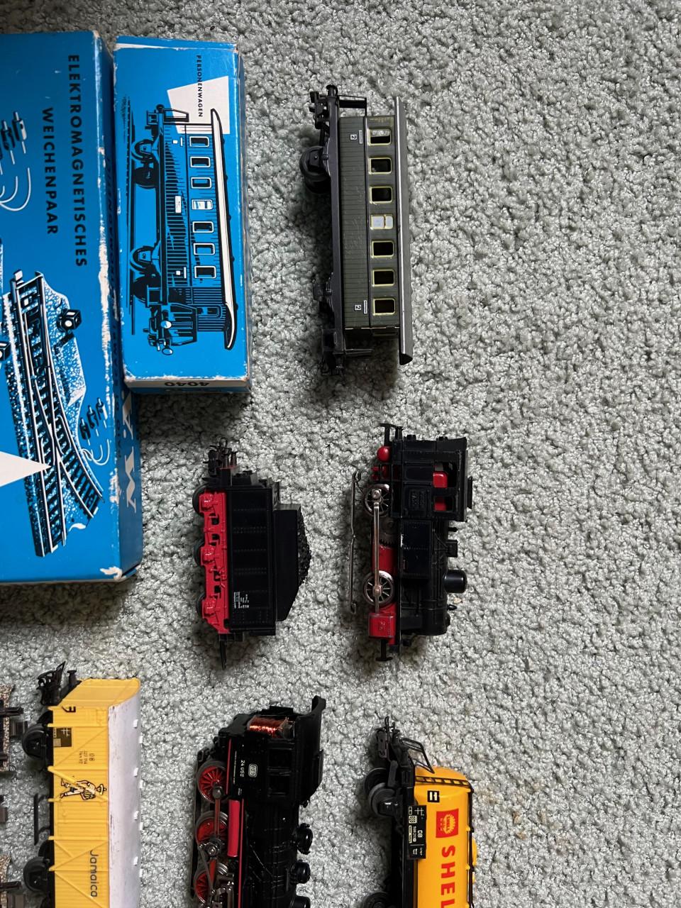 Model trein met trein baan