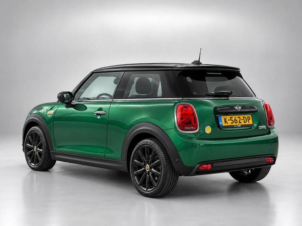 Mini Electric yours 33 kwh soh 97%