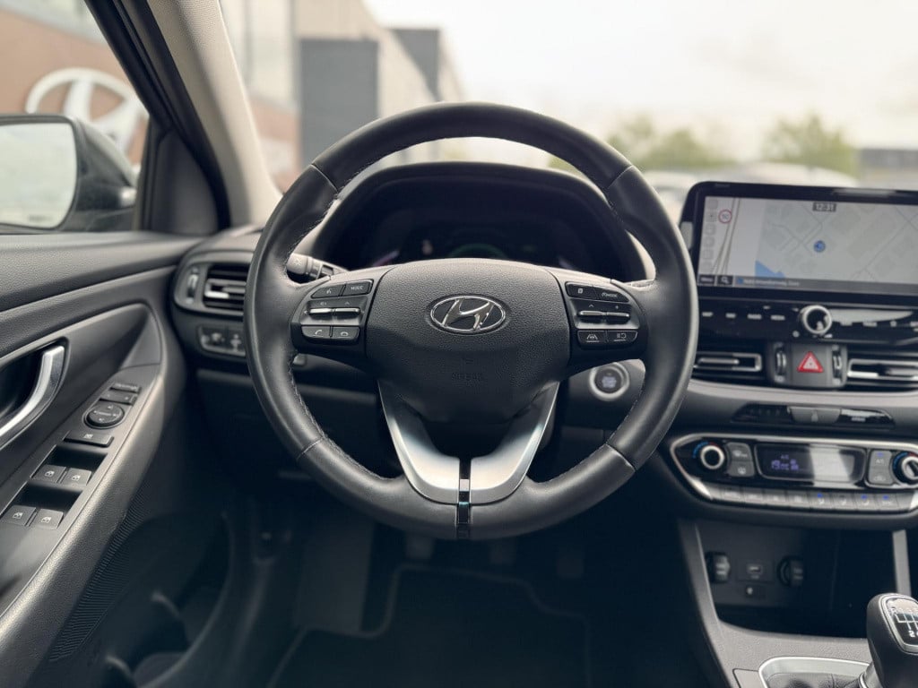 Hyundai I 30 1.0 t-gdi mhev comfort smart | navigatie full-map | camera | a