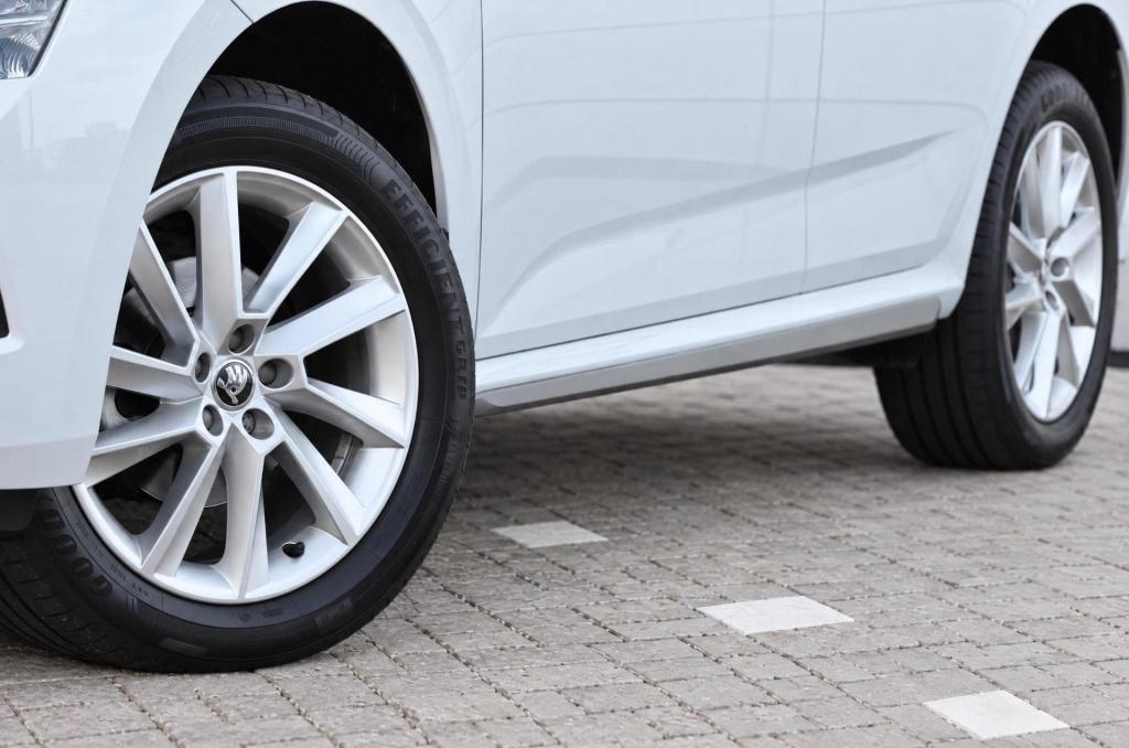 Skoda Kamiq 1.0 tsi business edition 116pk dsg7