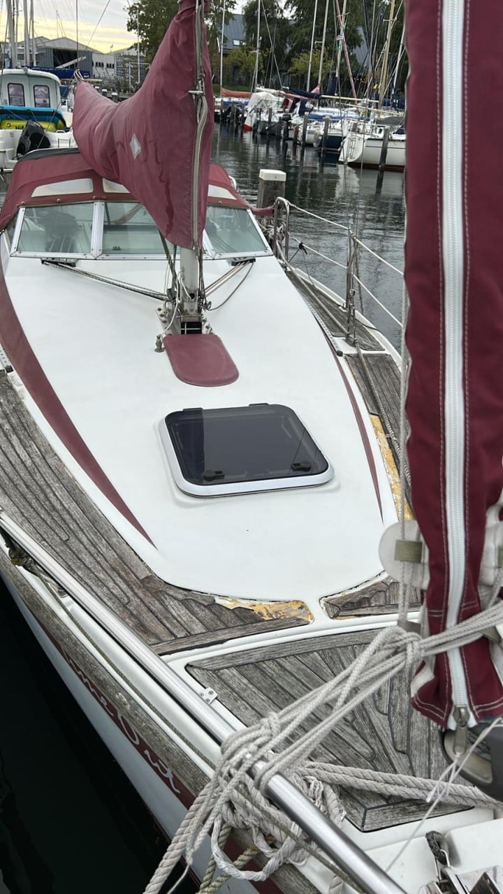 Prachtige Jantar 23 kajuitzeilboot 7,10 meter Stabiel en Goed Onderhouden