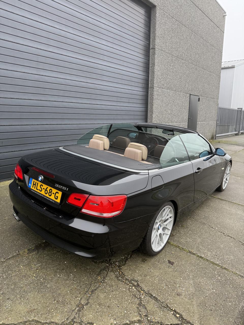 BMW 325i Cabriolet 2007 145DKM