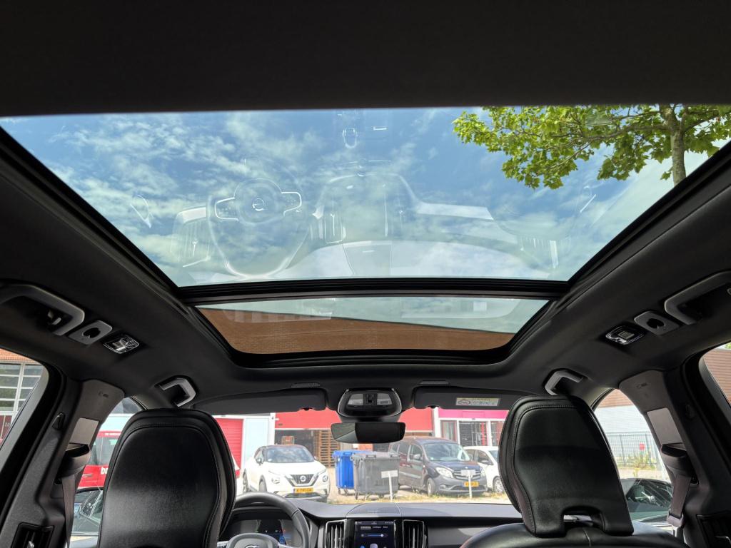 Volvo XC60 2.0 t6 plug-in hybrid awd plus black edition soh 99%