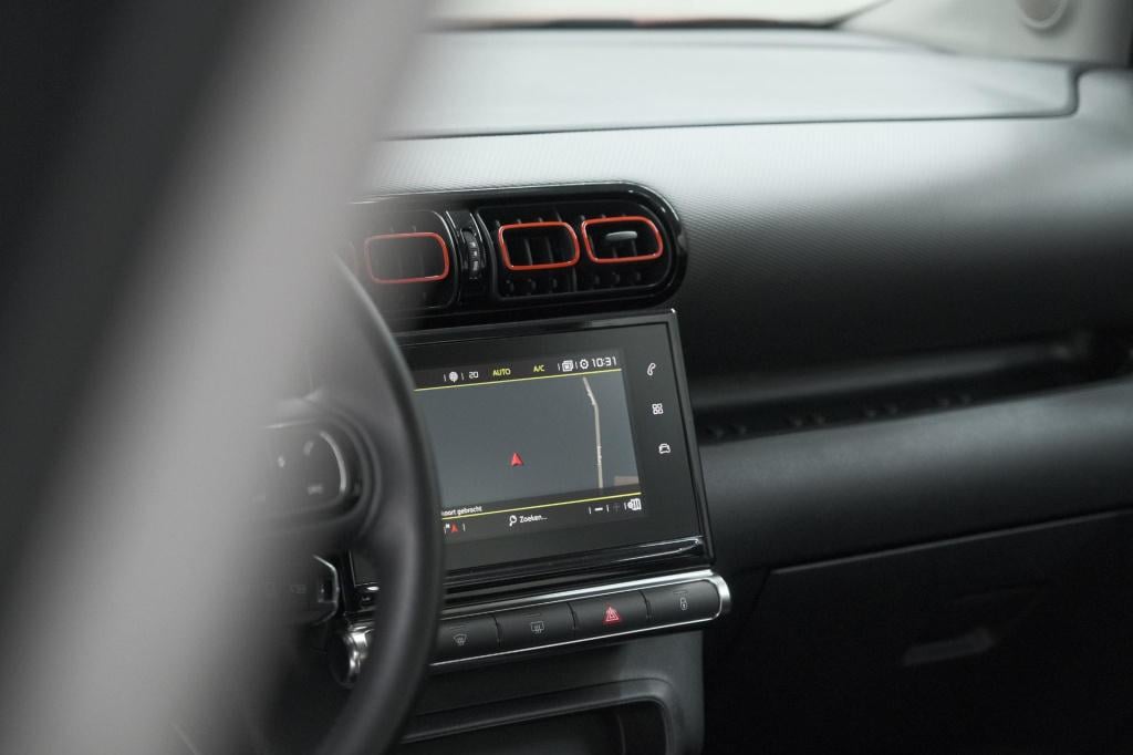 Citroen C3 Aircross puretech 82 feel | parkeersensoren | navigatie | cruise