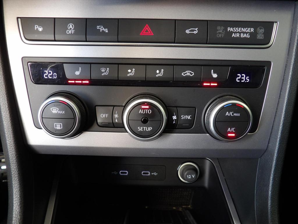 Seat Ateca 1.5 ecotsi 150pk dsg-7 fr business intense