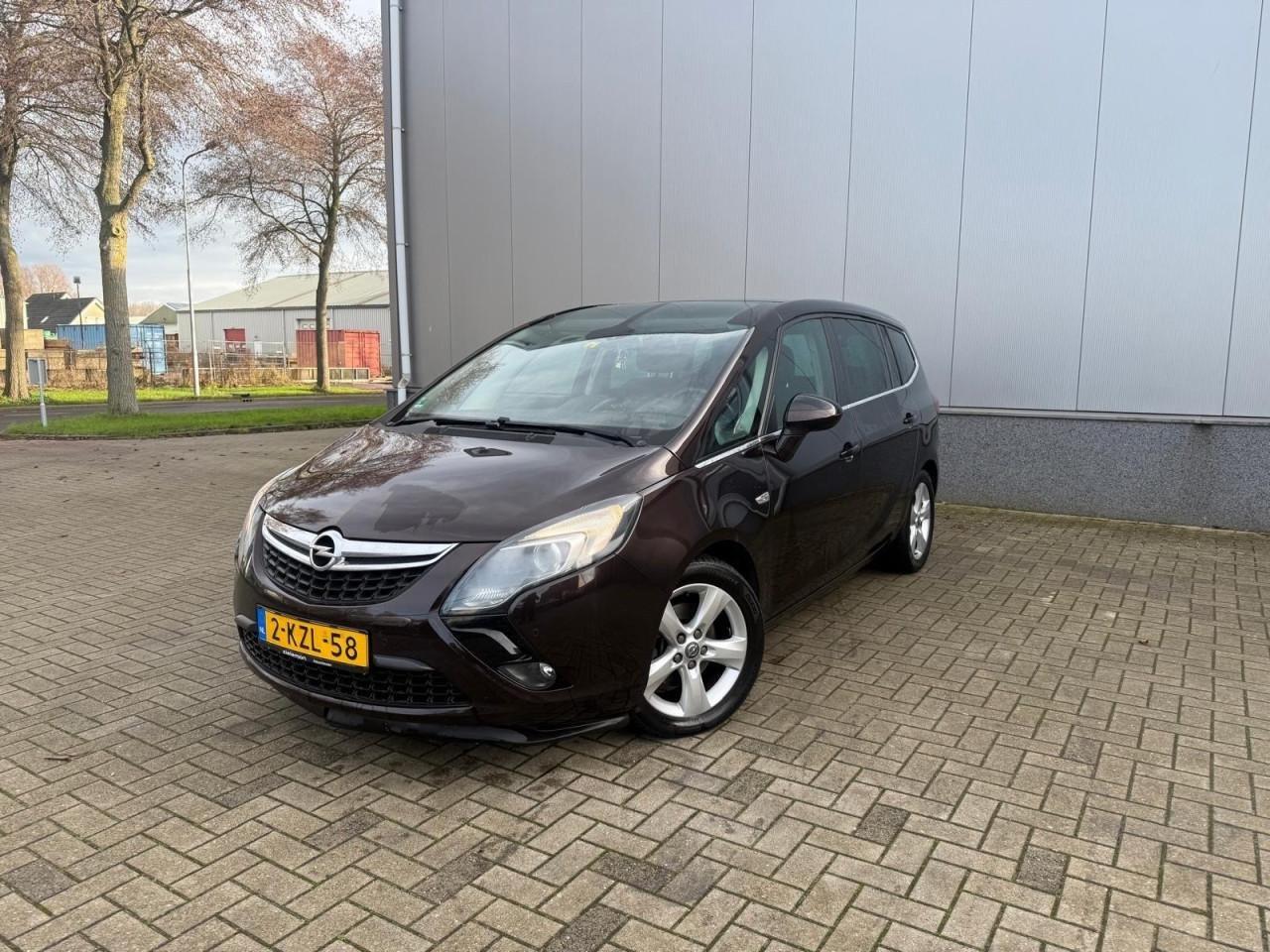 Opel Zafira Tourer 1.6CDTI Cosmo 7zitter