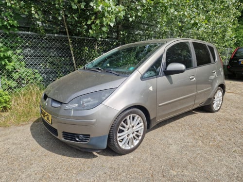 Mitsubishi Colt 1.5 Sky