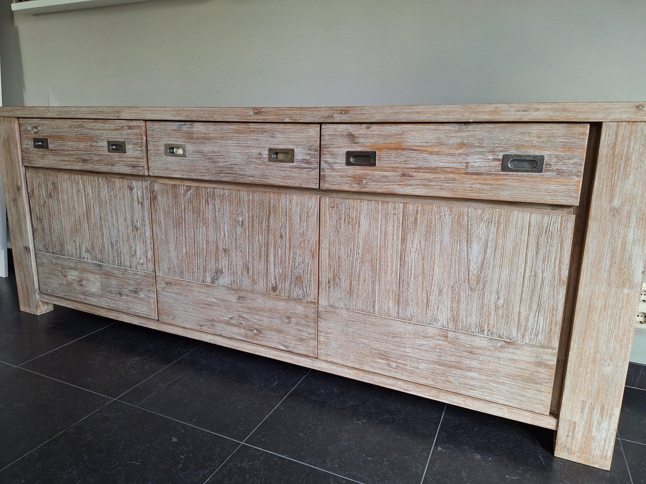 Dressoir