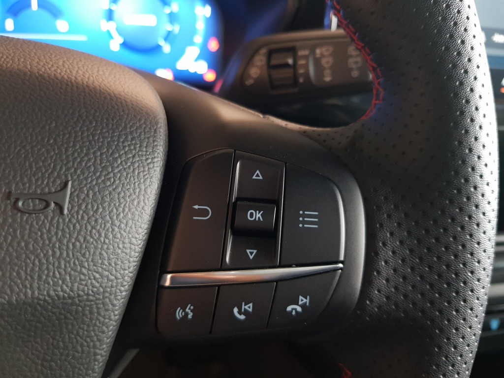 Ford Focus wagon st-line x 1.0 ecoboost