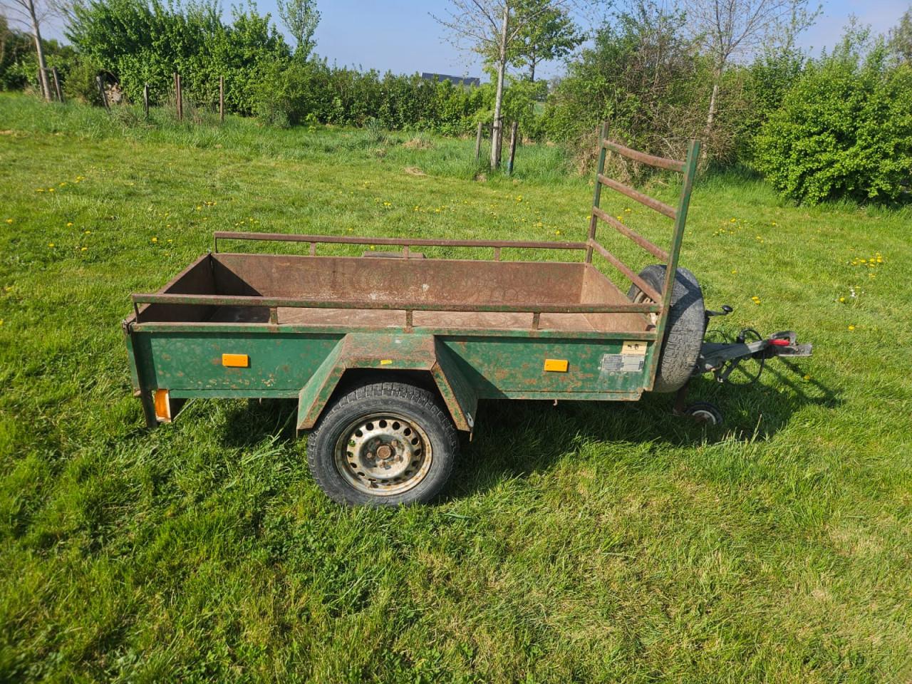 Aanhanger enkelasser