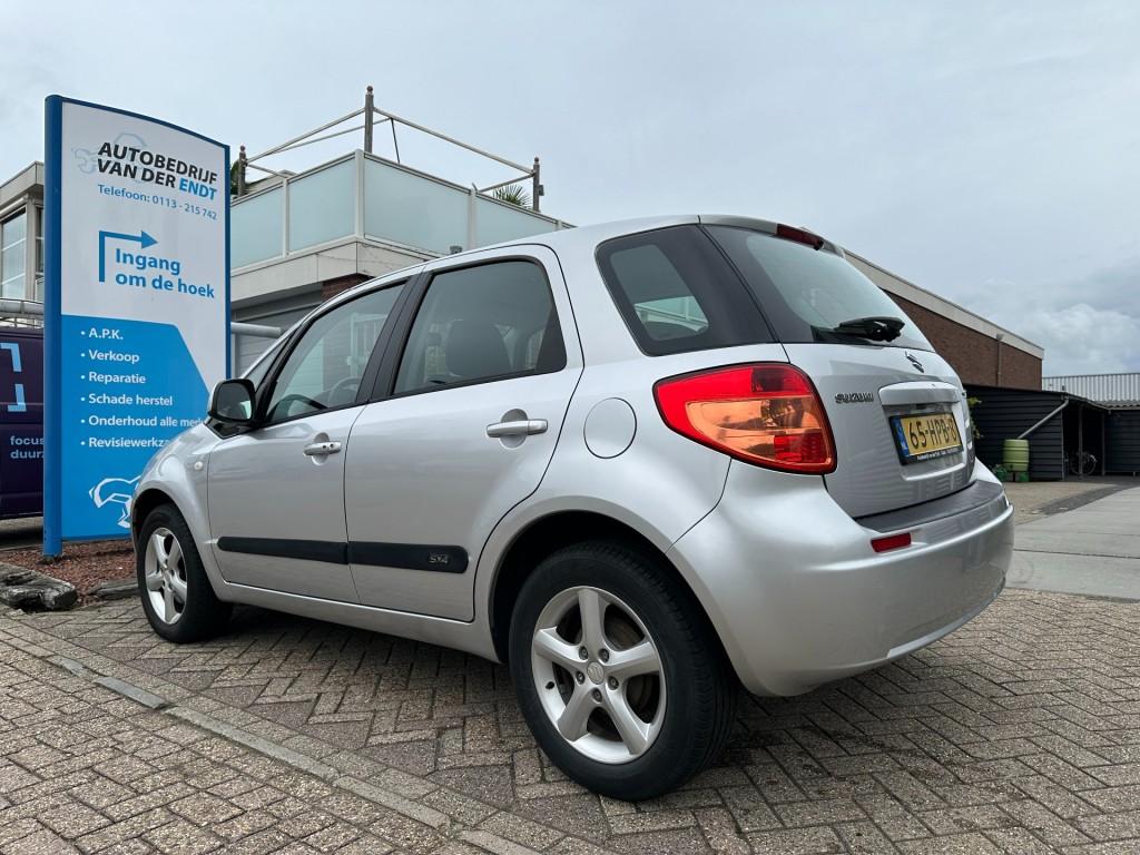 Suzuki Sx4 1.6 exclusive automaat airco hoge zit!
