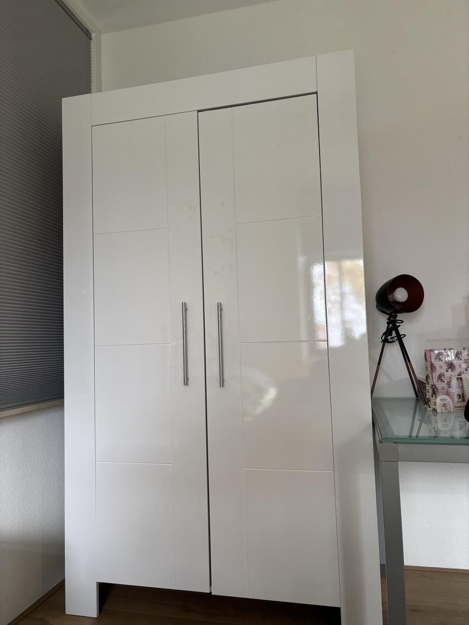 Kledingkast hoogland wit bopita