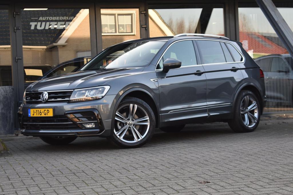 Volkswagen Tiguan 1.5 tsi act r-line | trekhaak | nap | apple carplay | and