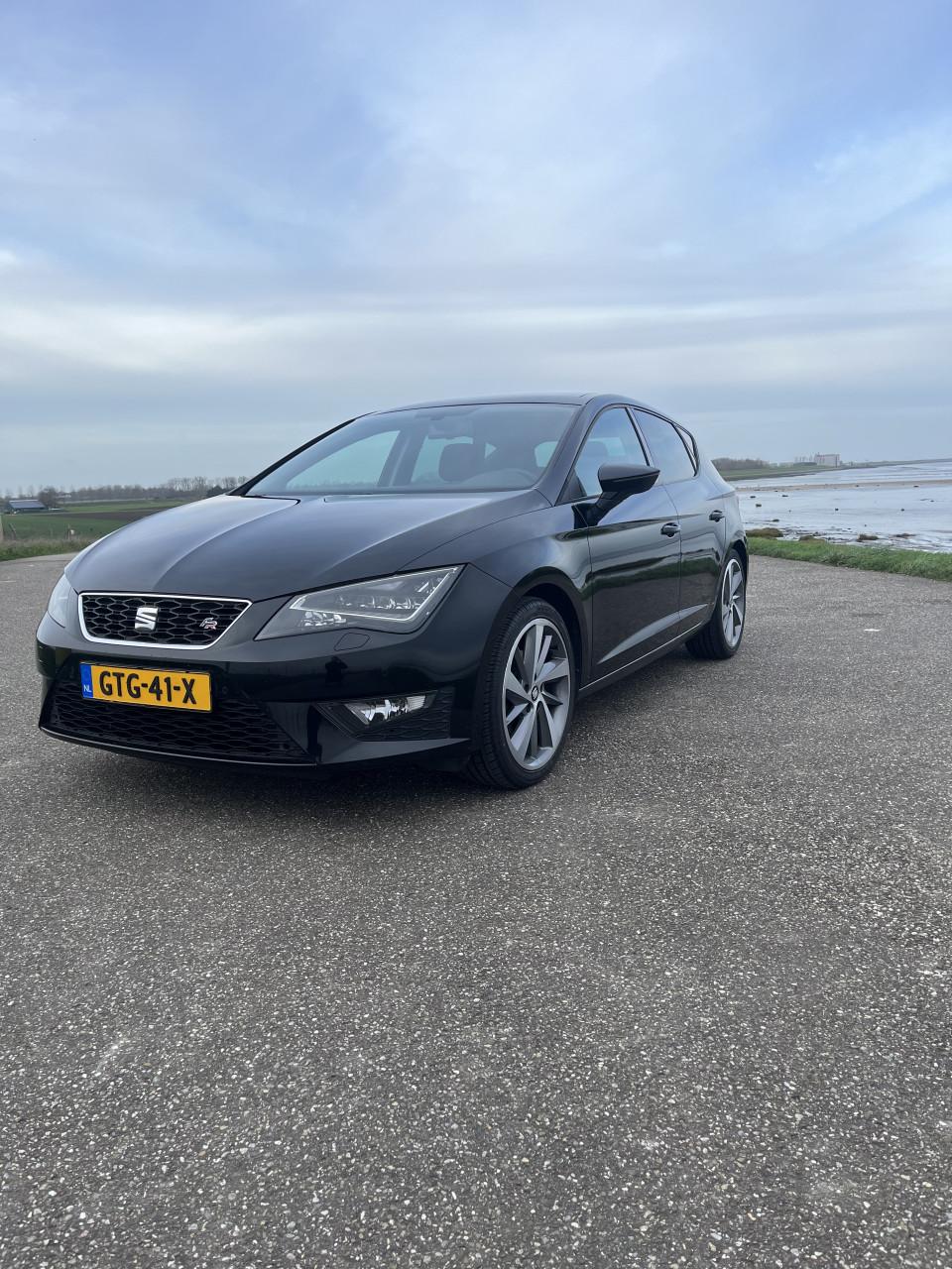 Seat Leon FR 1.8tsi 180pk Dsg 7 2013