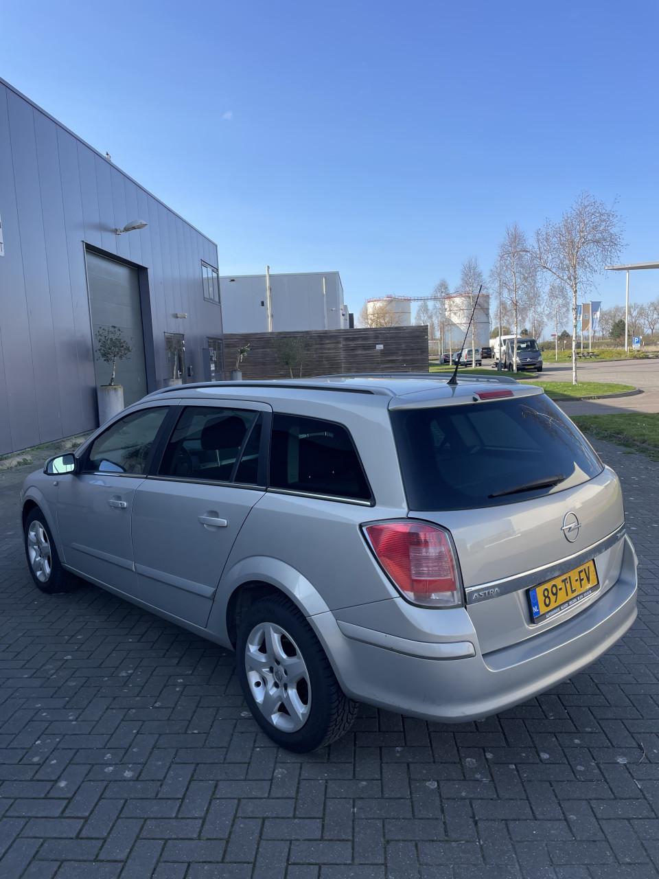 Opel Astra 1.6 16V St.wgn. 2006 Grijs | NAP | NIEUWE APK!