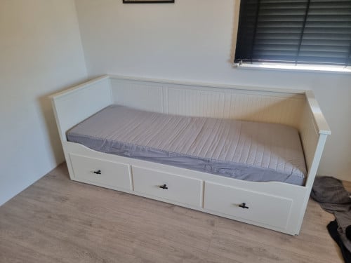 IKEA HEMNES ledikant 1 (of 2) persoonsbed