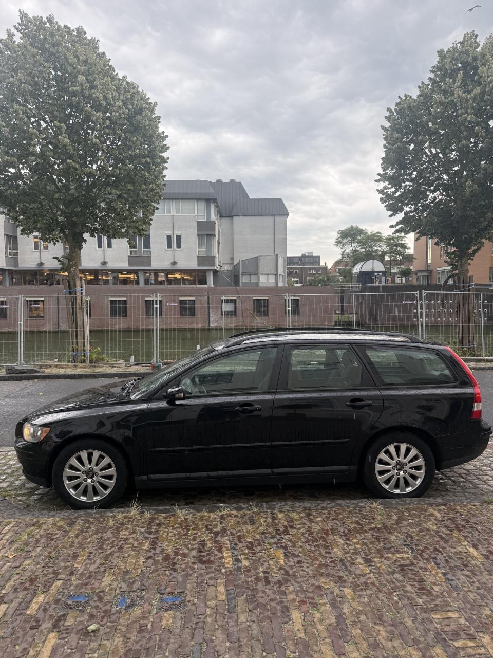 Volvo v50 2.4