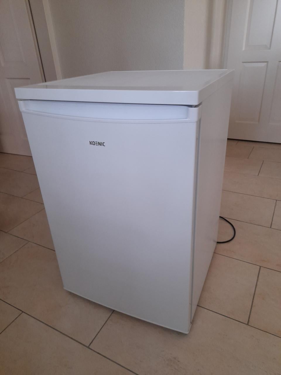 Tafel model koelkast  (z.g.a.n.)