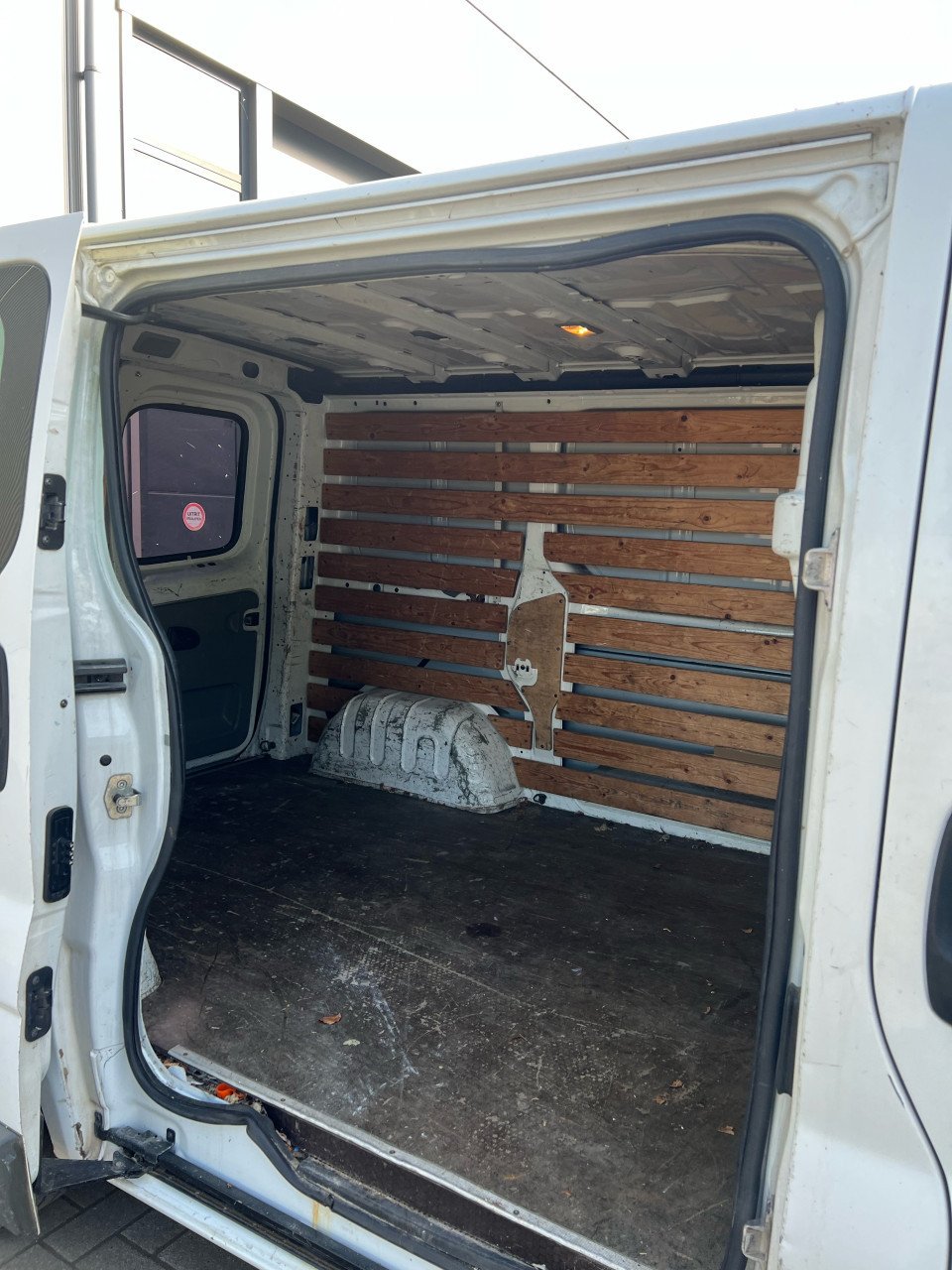 Opel Vivaro 1.9CDTi L1H1 3zits Vol Jaar Apk