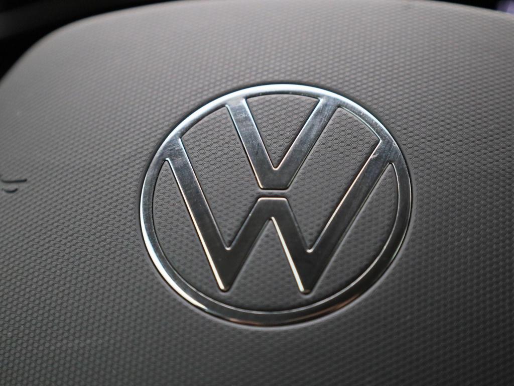 Volkswagen Polo 1.0 tsi r-line business | apple carplay | iq light | achter