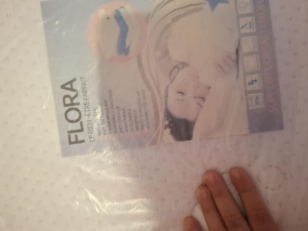 Te koop 1 personen matras nog niewe in verpakking