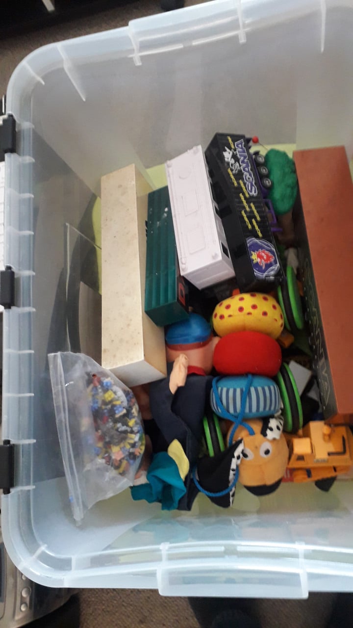 Partij speelgoed en knuffels
