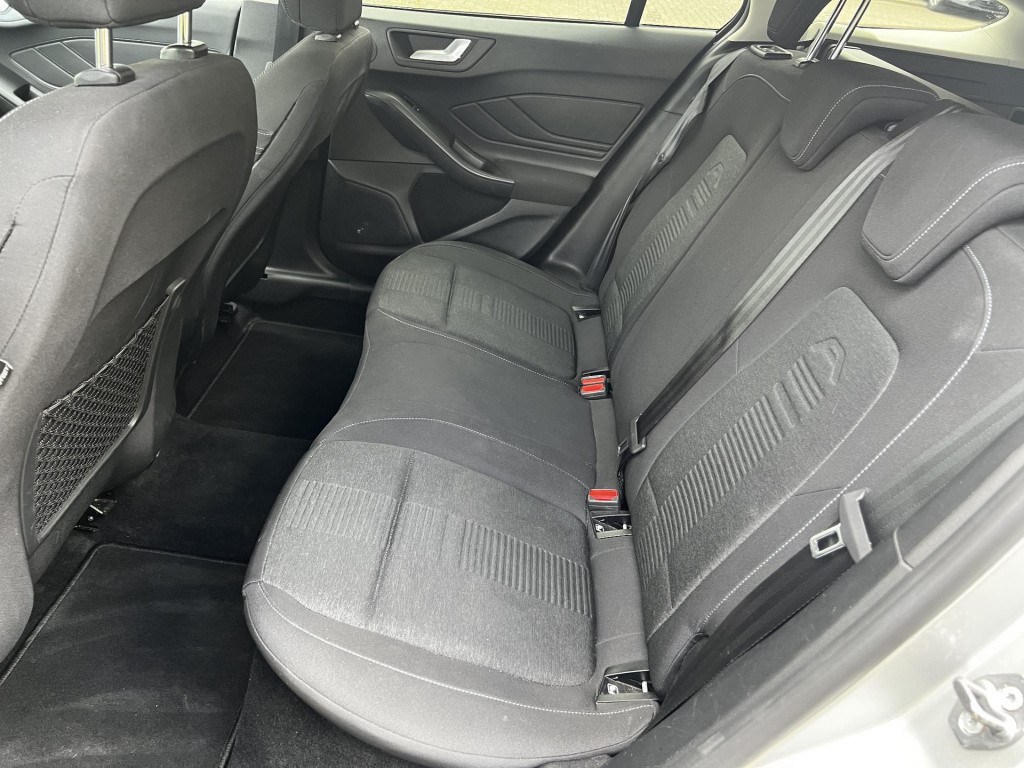 Ford Focus wagon 1.0 ecoboost active x wagon automaat automaat