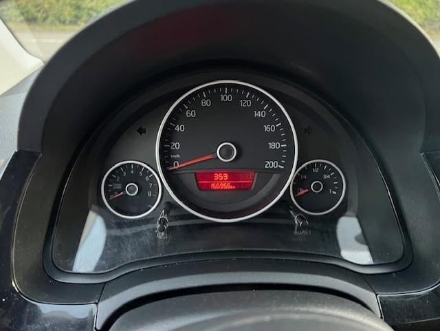 Volkswagen UP! 1.0 move up! bluemotion