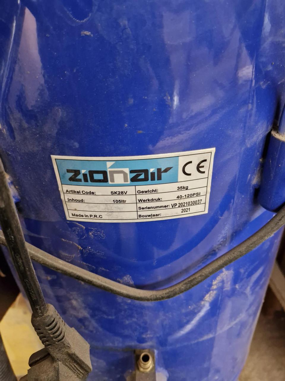 Staalketel voor het stralen van staal of hout